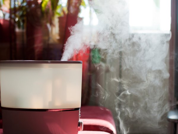 Humidifier and air conditioner - should you use them in the baby's room?